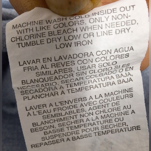 A Wrangler denim short sleeve button-down men's shirt size large. - Picture 7 of 7